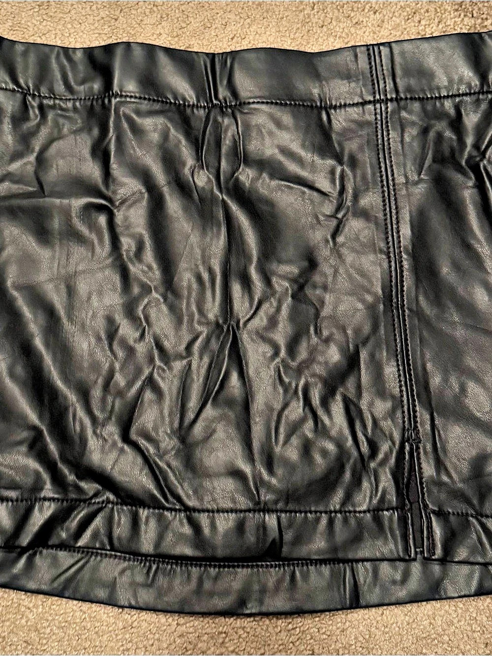 American Eagle Faux Leather Mini Skirt Black Size large NWT